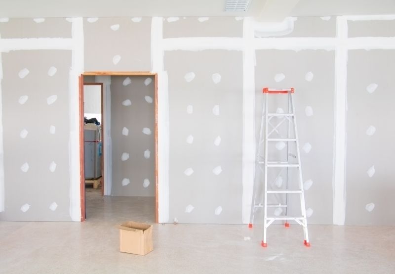 Timber Wall Installation in Conroe, TX